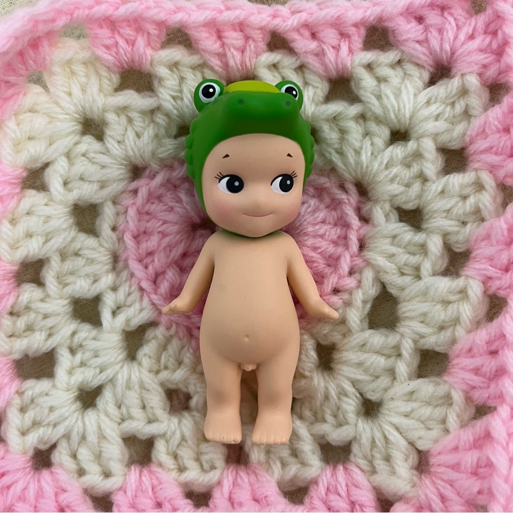 Crocodile sonny angel
